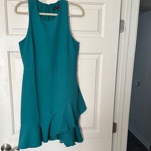 Green Sleeveless Ruffle Hem Dress